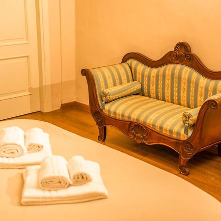 Il Gallo - Charming Apartment In Lucca Heart לוקה מראה חיצוני תמונה
