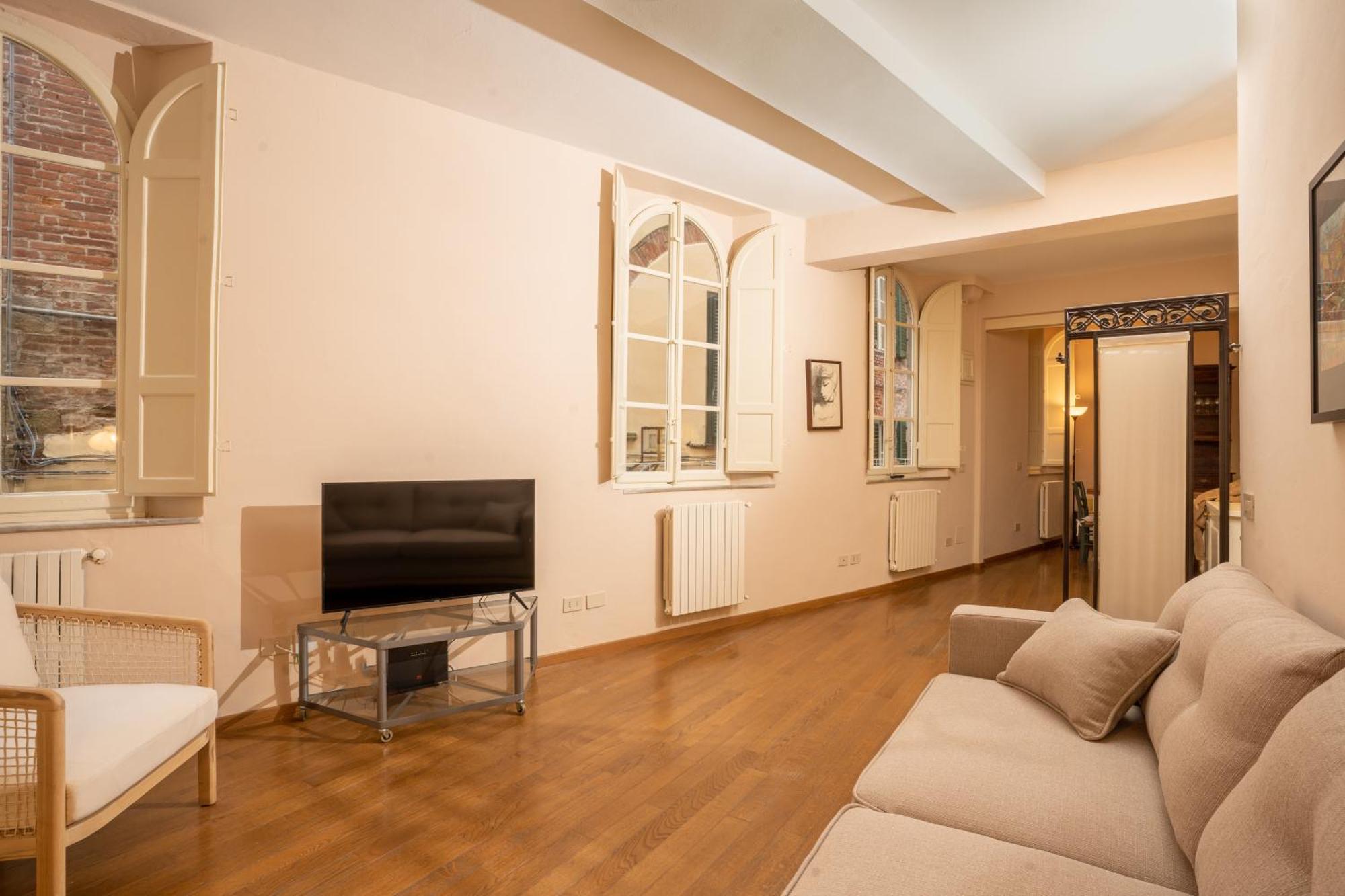 Il Gallo - Charming Apartment In Lucca Heart לוקה מראה חיצוני תמונה